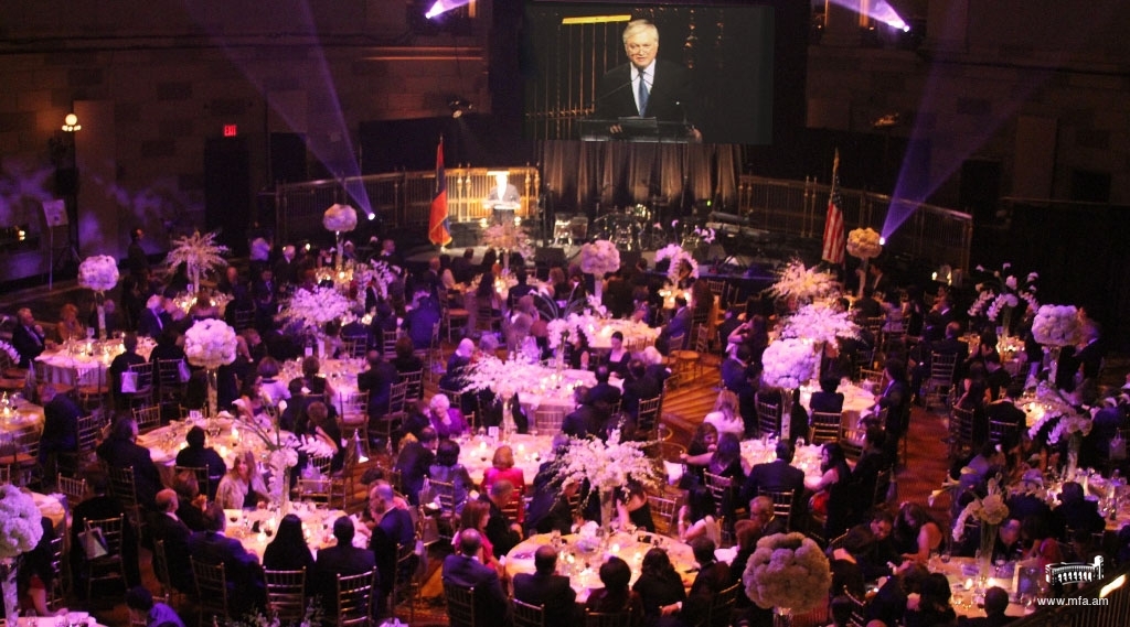 Foreign Minister Nalbandian at "All-Armenian Fund" Gala